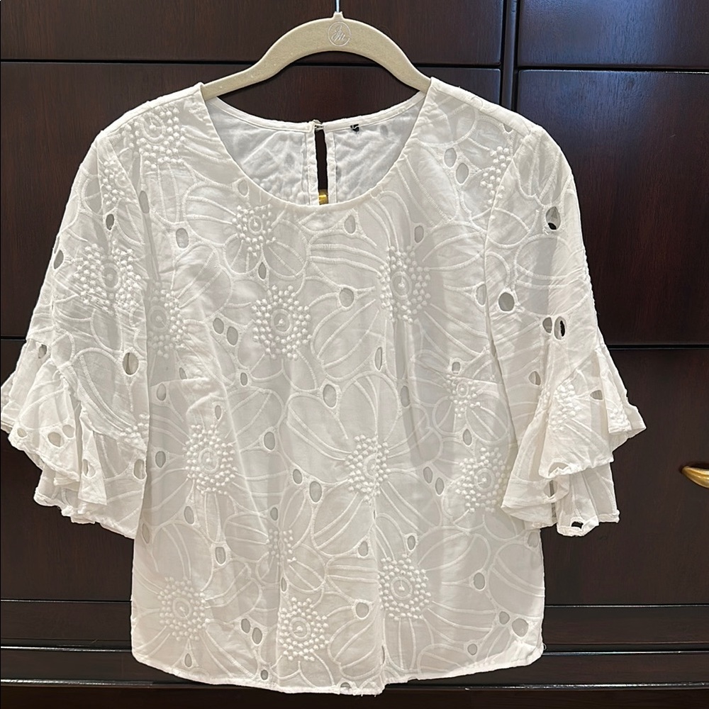 One State Elegant White Eyelet Women's Top